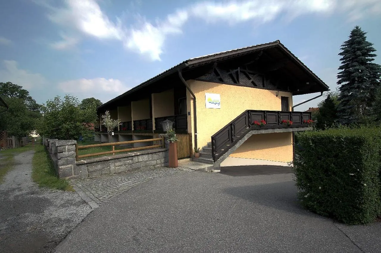 Gaestehaus Obermeier Ruhmannsfelden Inn