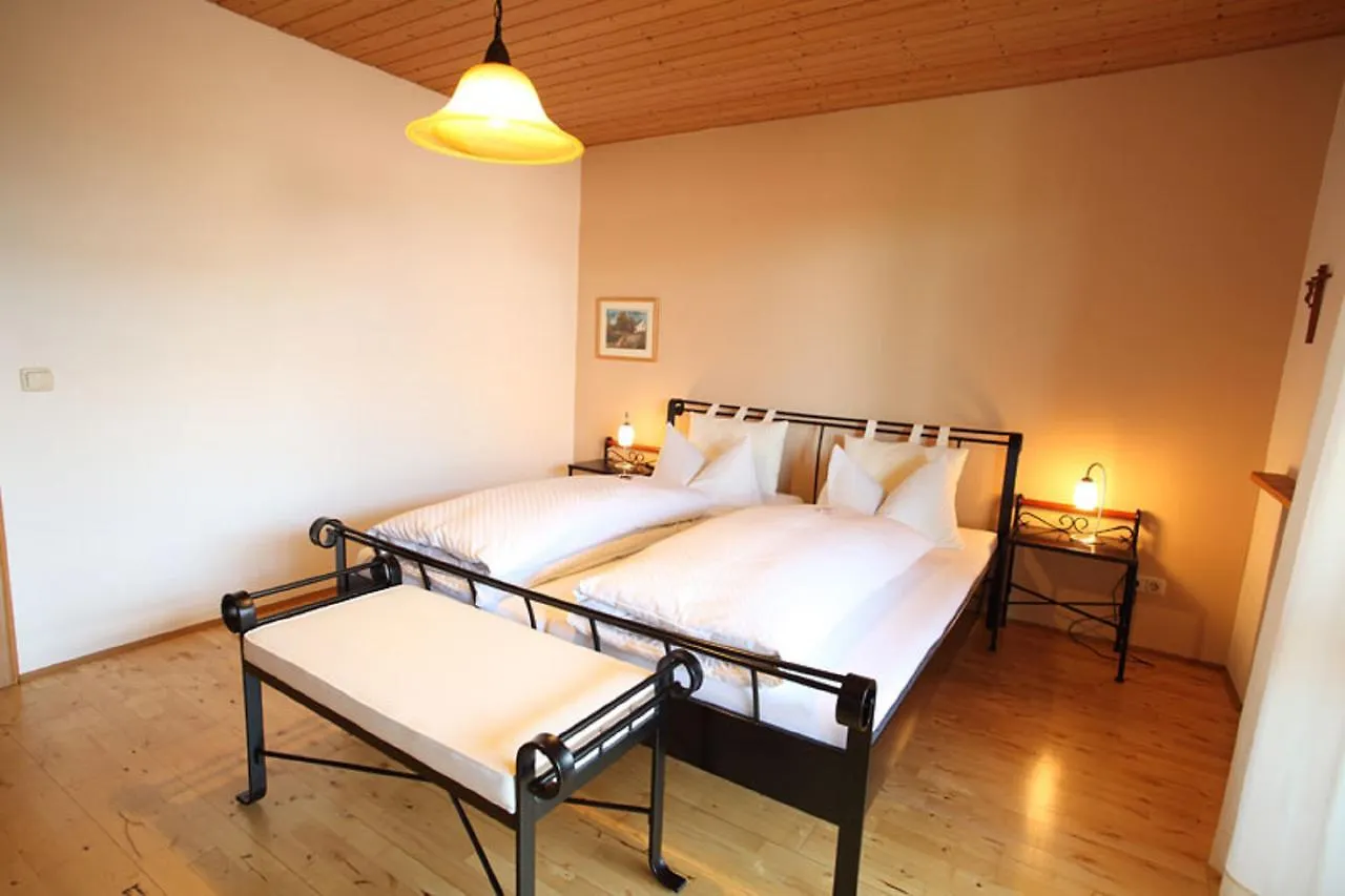 Gaestehaus Obermeier Ruhmannsfelden Inn